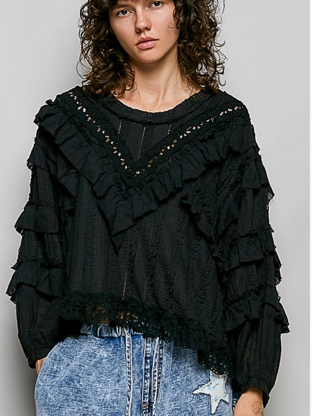 🎉POL “ PRINCETON 2 “ POL Eyelet Ruffle Raw Edge Trim Lace Solid Knit Top 28 - Picture 2 of 9